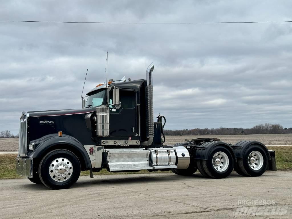 Kenworth W900 Vilcēji