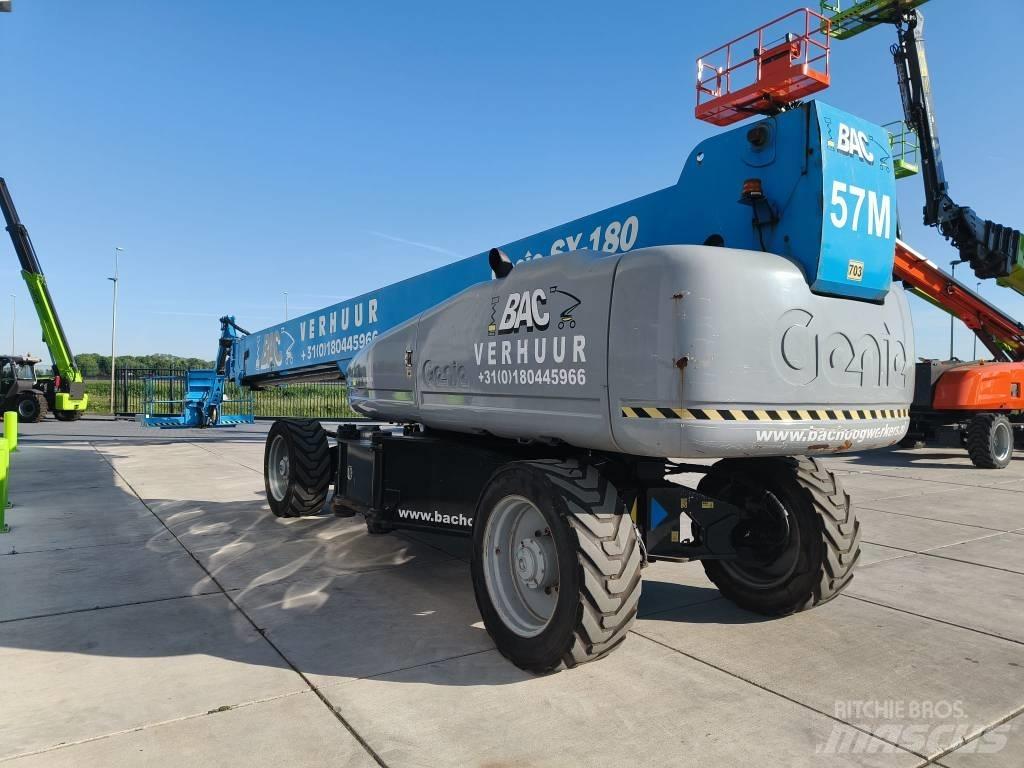 Genie SX 180 Teleskopiskie pacēlāji