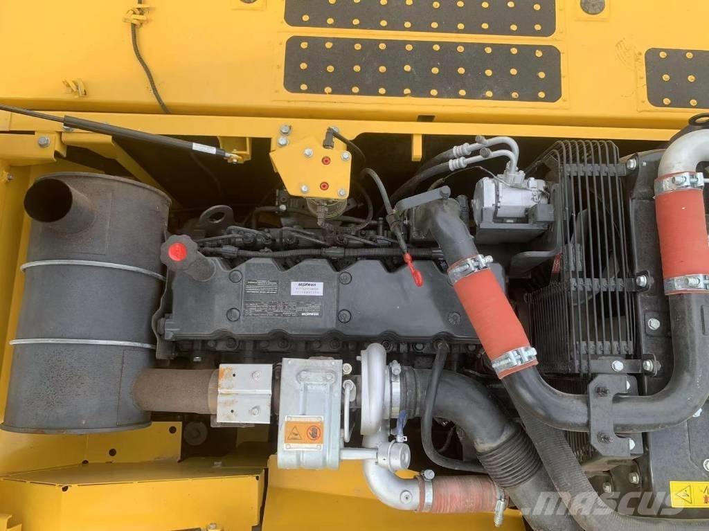 Komatsu PC 220-8 Kāpurķēžu ekskavatori