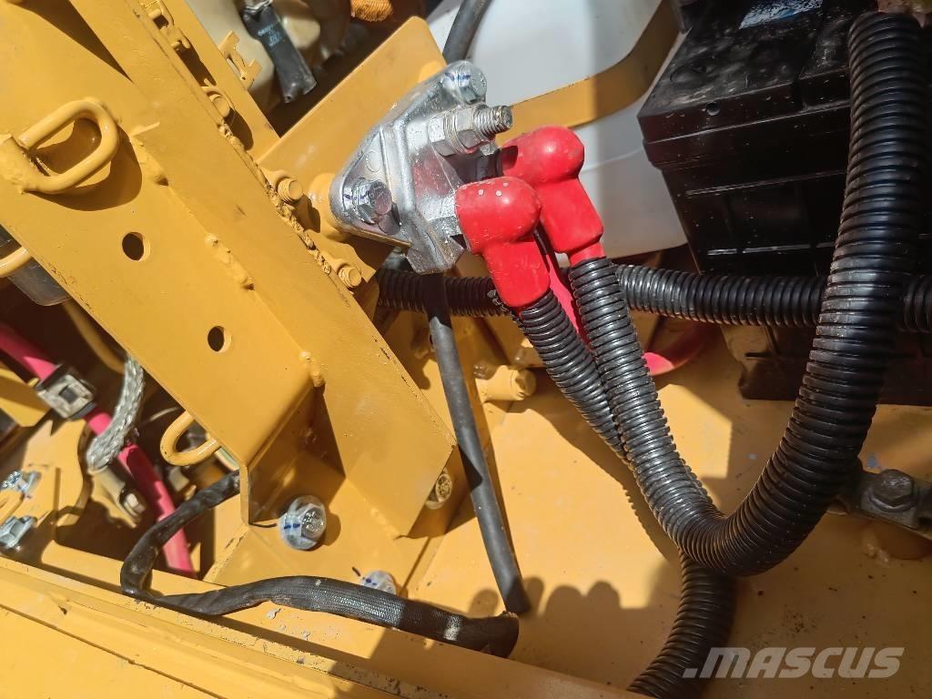 CAT 312 D2GC Kāpurķēžu ekskavatori