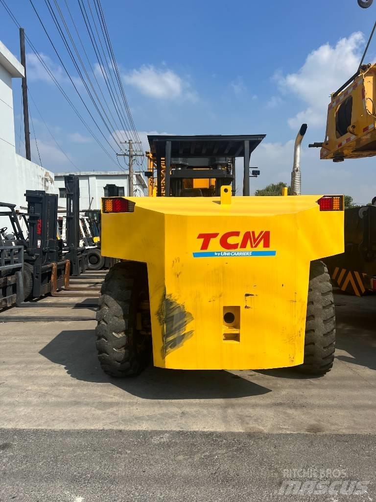 TCM FD250 Teleskopiskie manipulatori