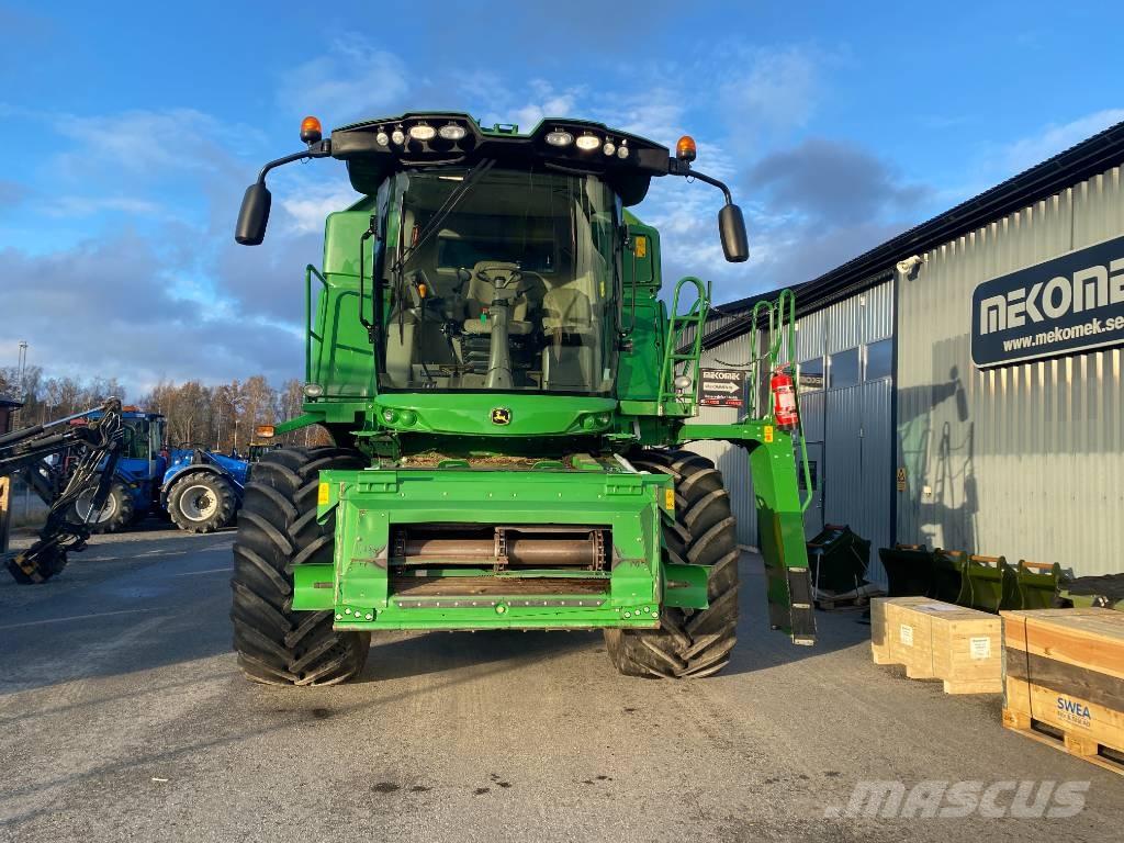 John Deere W 540i Ražas novākšanas kombaini