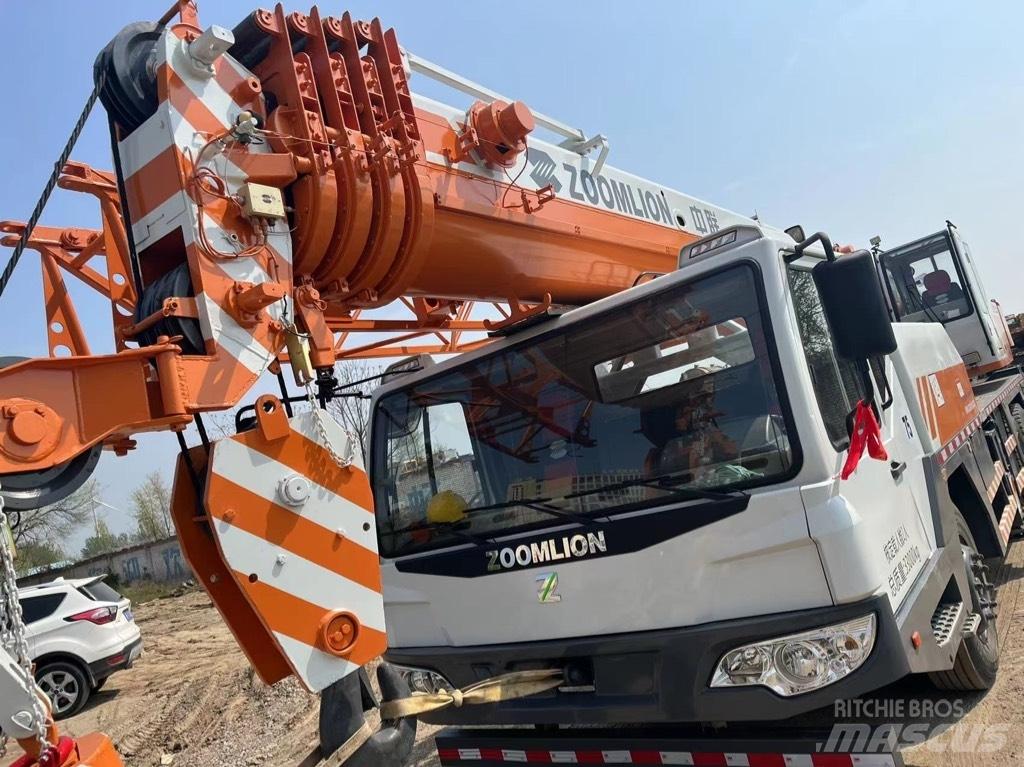 Zoomlion QY30V Visurgājēji celtņi