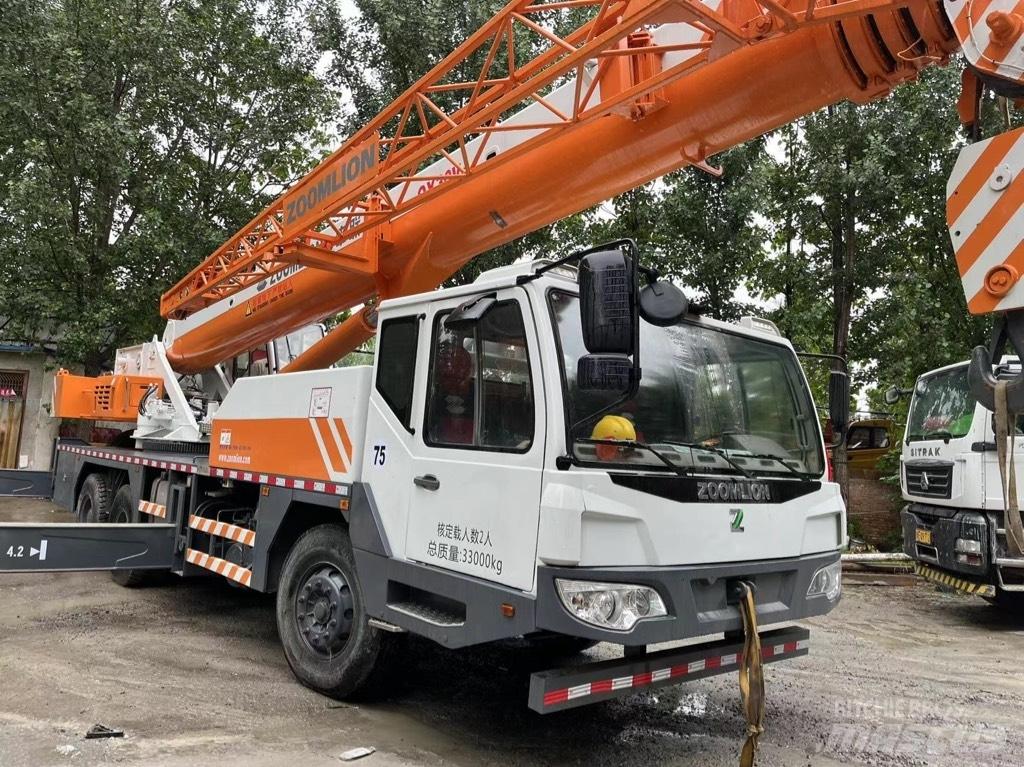 Zoomlion QY30V Visurgājēji celtņi