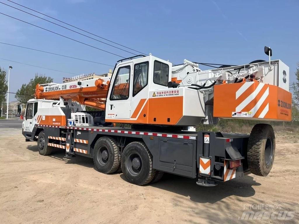 Zoomlion QY30V Visurgājēji celtņi