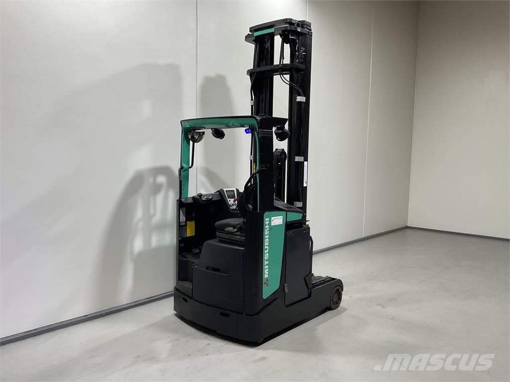 Mitsubishi RB16NH Lielaugstuma pārvadātājs
