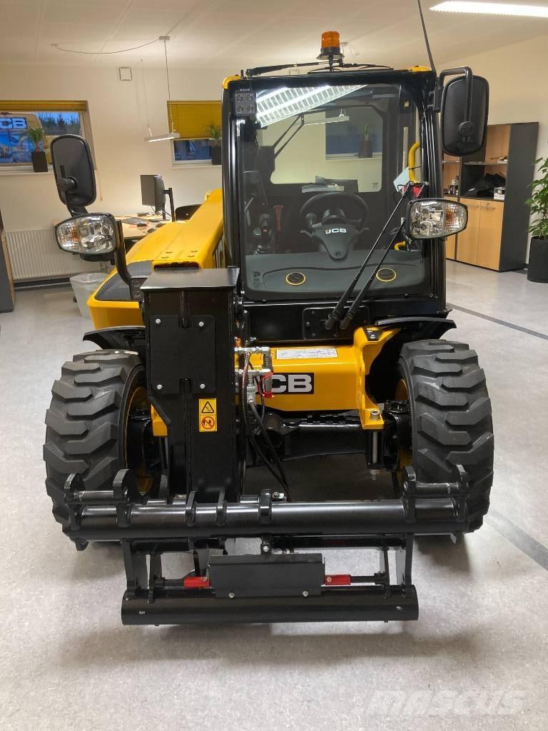 JCB 514-40 Teleskopiskie manipulatori