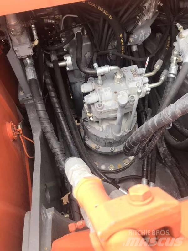 Hitachi zx210 Kāpurķēžu ekskavatori