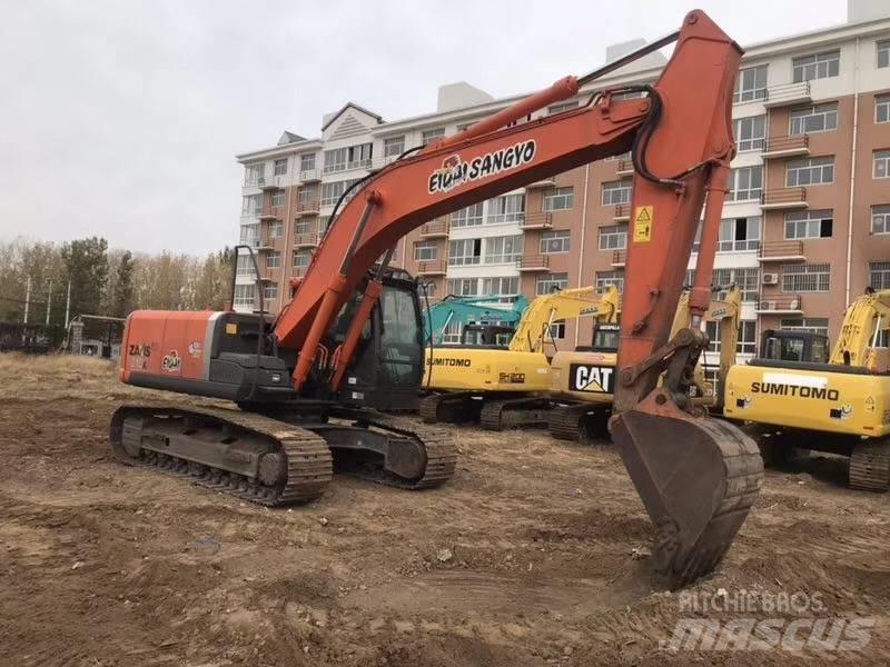 Hitachi zx210 Kāpurķēžu ekskavatori