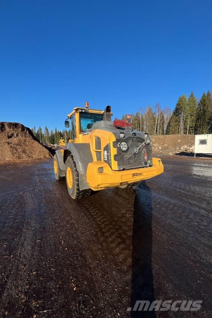 Volvo L 120 H Iekrāvēji uz riteņiem