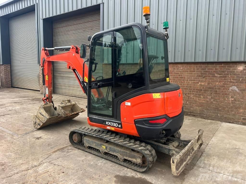 Kubota KX 030-4 Mini ekskavatori < 7 t