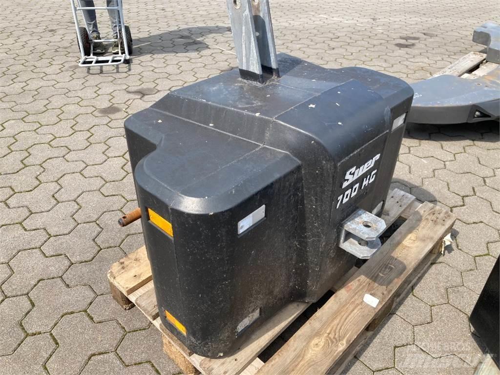  SUER 700 kg Cits traktoru papildaprīkojums