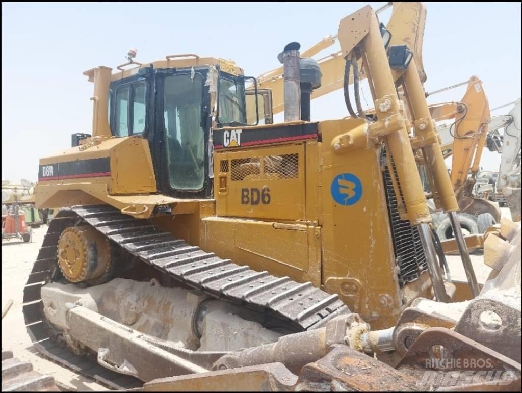 CAT D 8 R Kāpurķēžu buldozeri