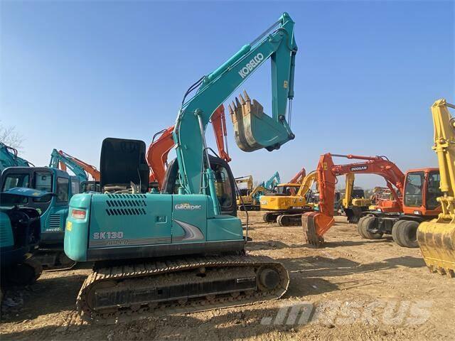 Kobelco SK 130 Kāpurķēžu ekskavatori
