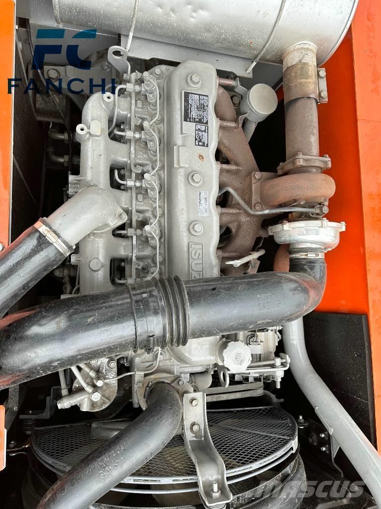 Hitachi zx200 Kāpurķēžu ekskavatori