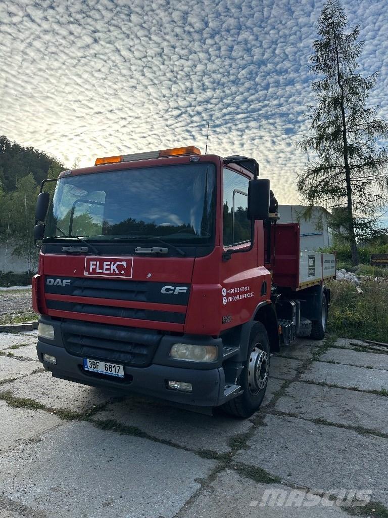 DAF CF 75.310 Smagās mašīnas ar celtni