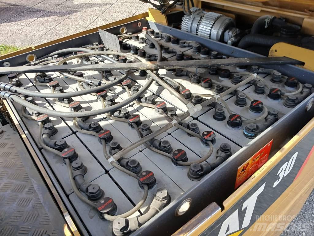 CAT EP 30 K PAC Elektriskie iekrāvēji
