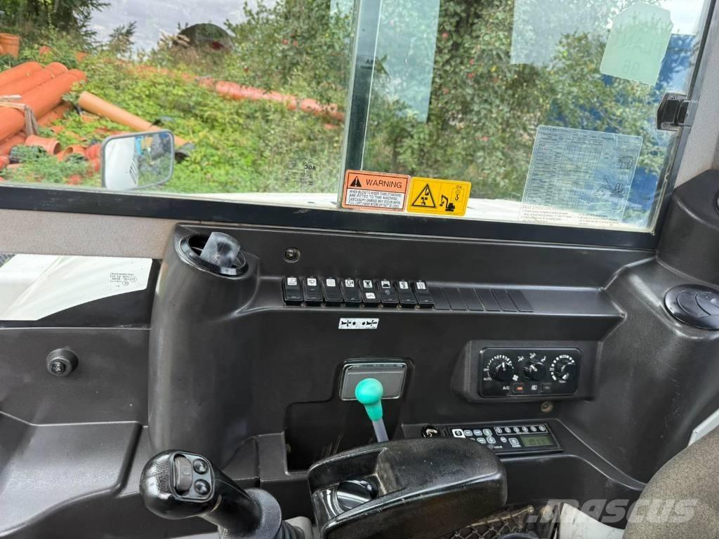 Takeuchi TB 290 Vidēja lieluma ekskavatori 7 t - 12 t