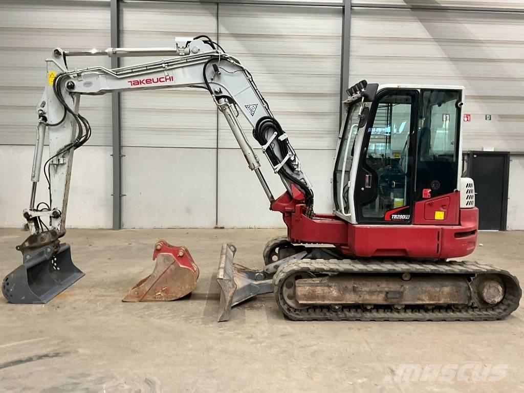 Takeuchi TB 280 FR Vidēja lieluma ekskavatori 7 t - 12 t
