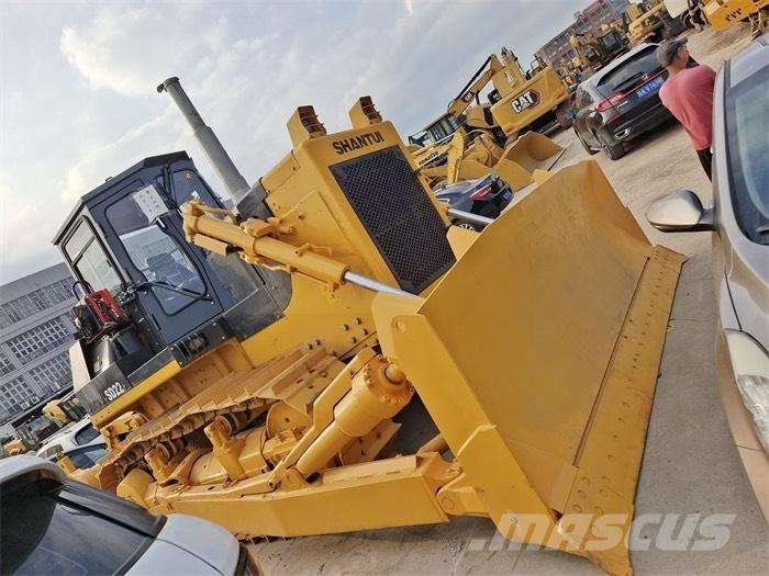 Shantui SD 22 Kāpurķēžu buldozeri