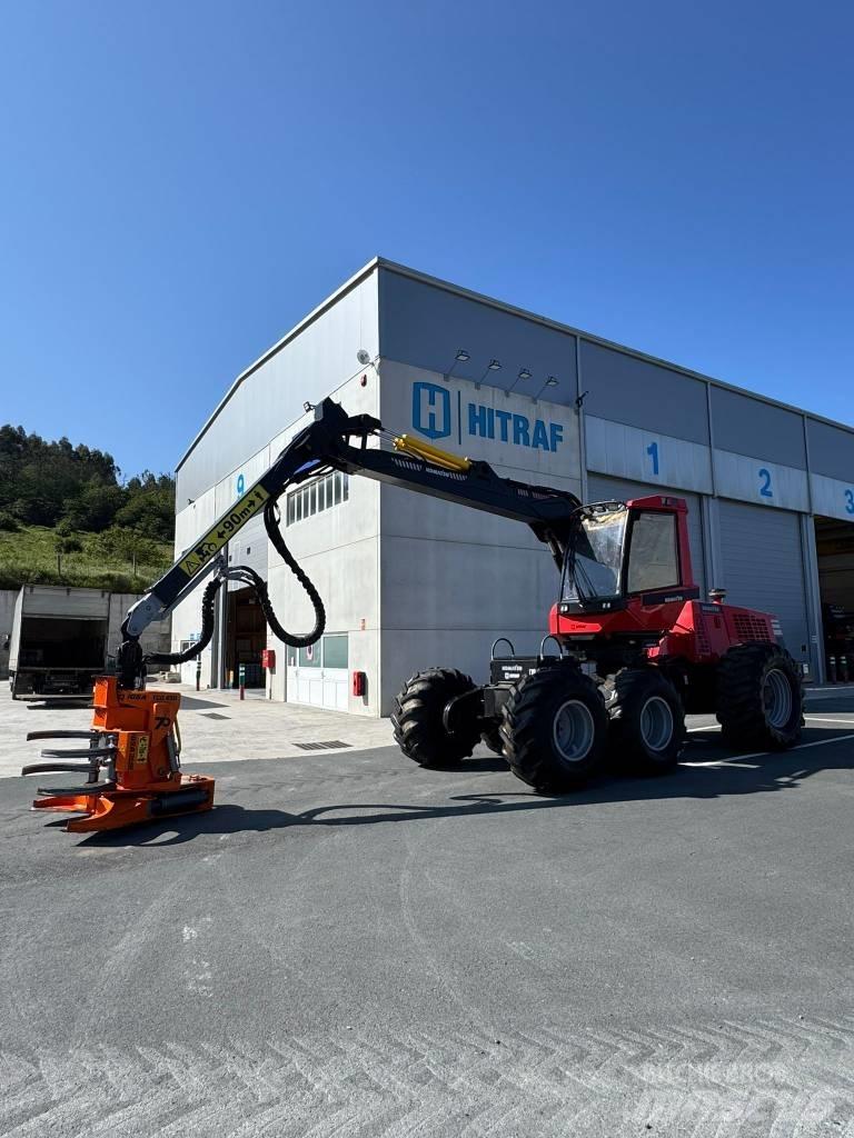 Komatsu 941 Harvesteri