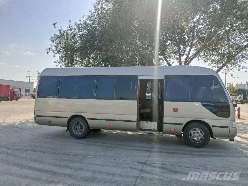 Toyota Coaster Bus Mikroautobusi