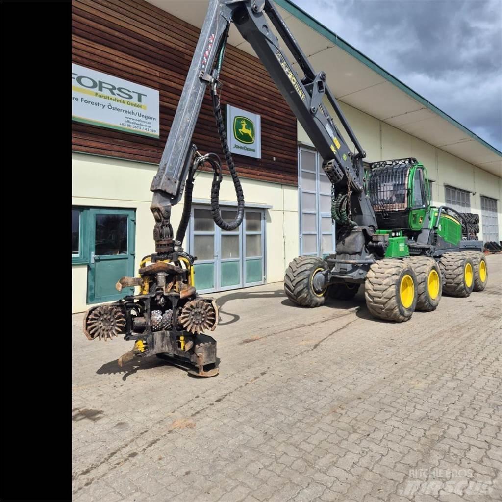 John Deere 1170 G Harvesteri