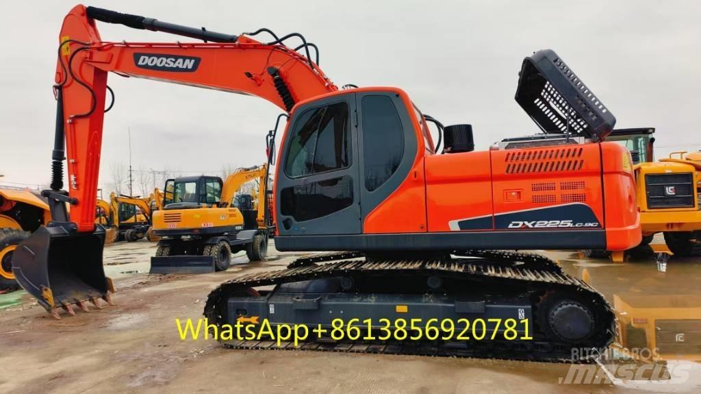 Doosan DX 225 Kāpurķēžu ekskavatori