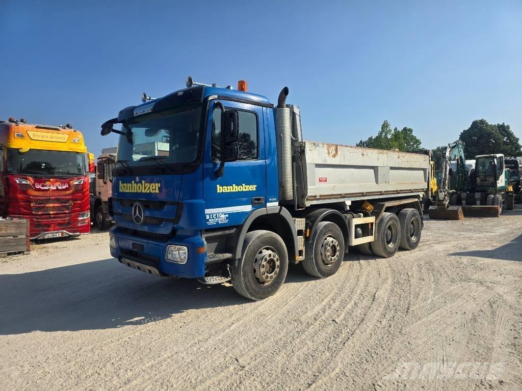 Mercedes-Benz 3248 Pašizgāzējs