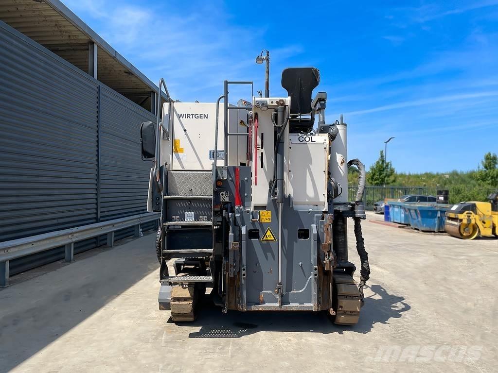 Wirtgen W 100 CFI Asfalta dzesēšanas iekārtas