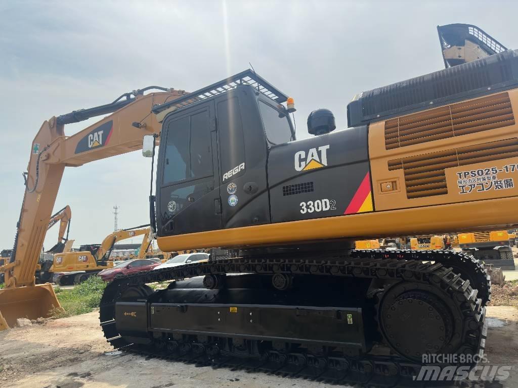 CAT 330 D2 Kāpurķēžu ekskavatori