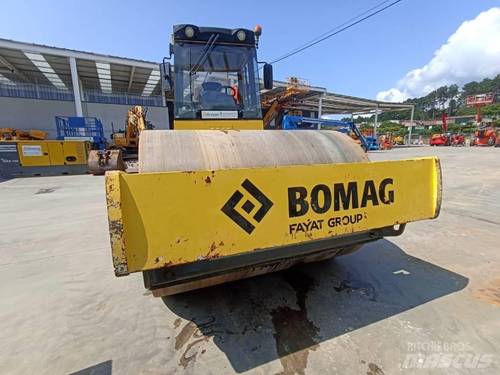 Bomag BW 219 D H-4 Augsnes blīvētāji