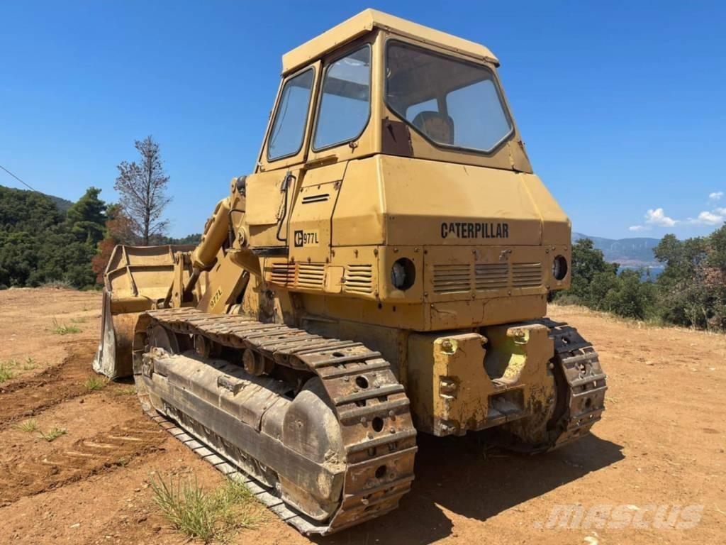 CAT 977 L Kāpurķēžu iekrāvēji