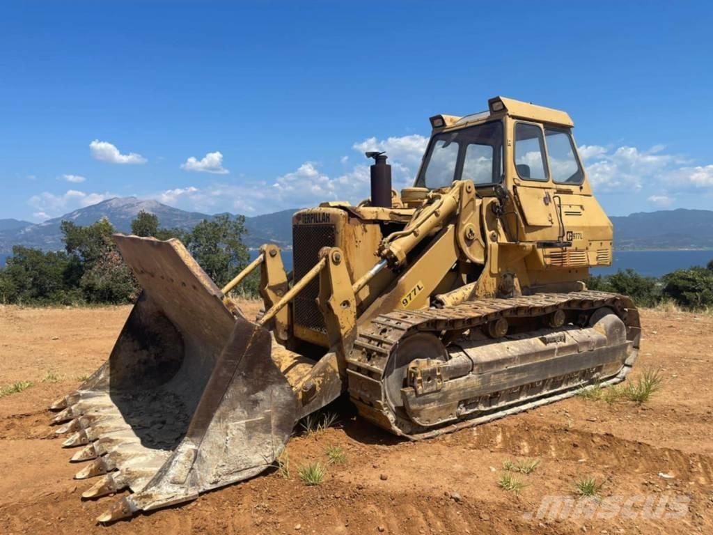 CAT 977 L Kāpurķēžu iekrāvēji