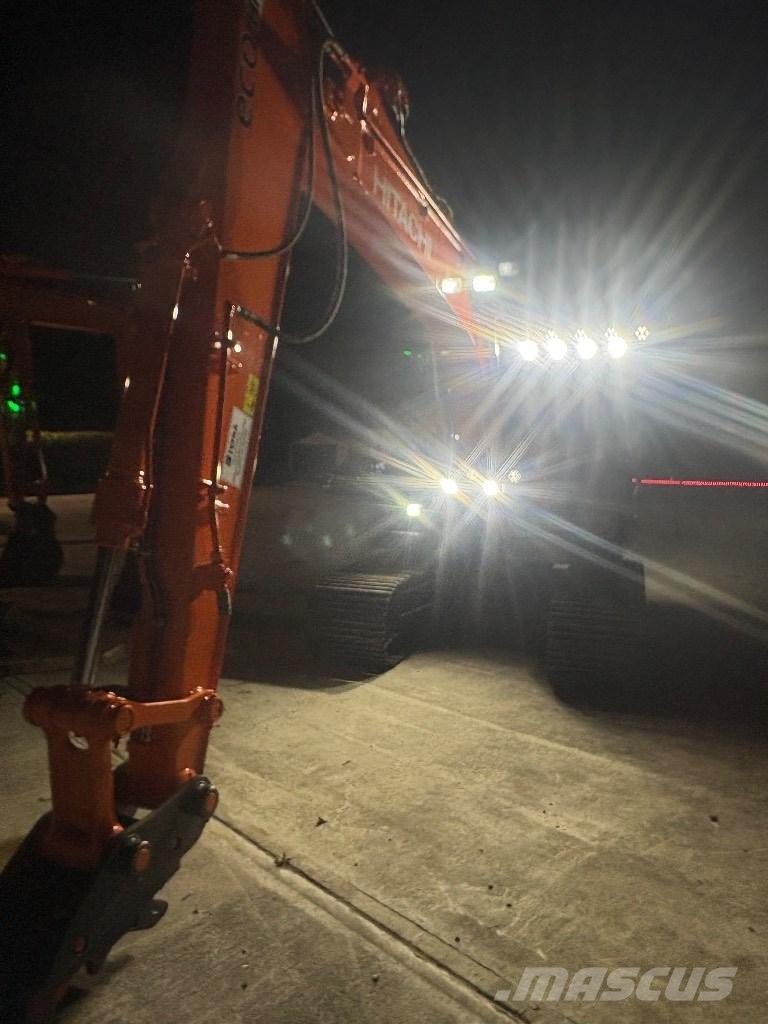 Hitachi Zaxis 130-6 Kāpurķēžu ekskavatori