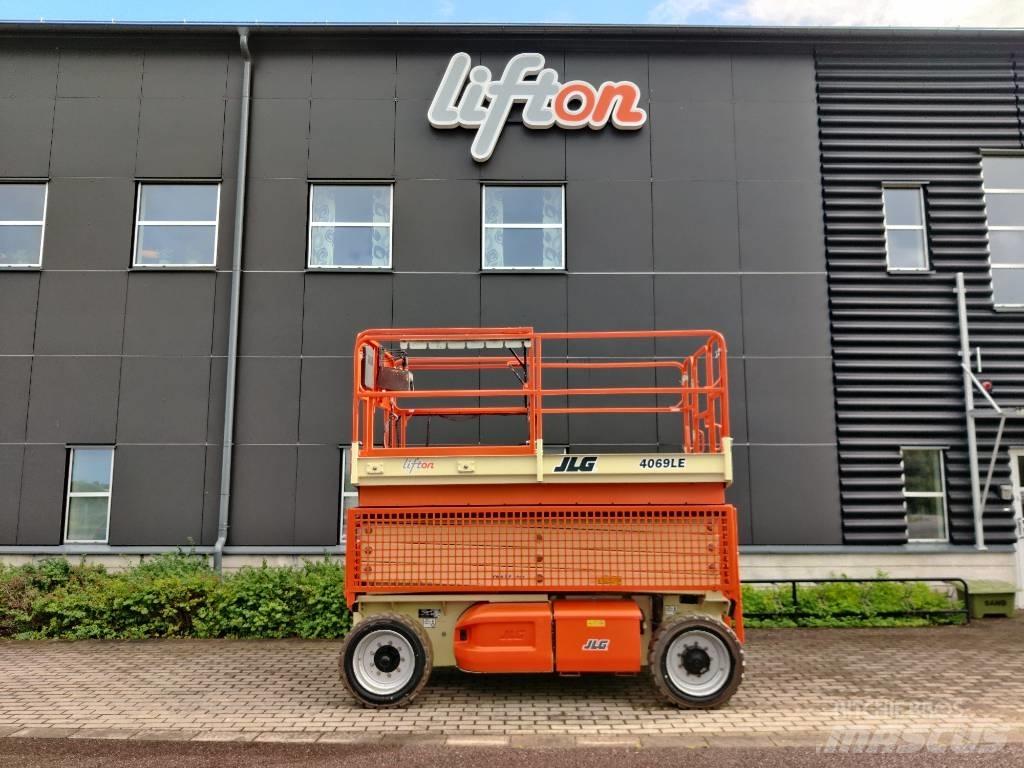 JLG 4069 LE Saxlift Šķerveida pacēlāji
