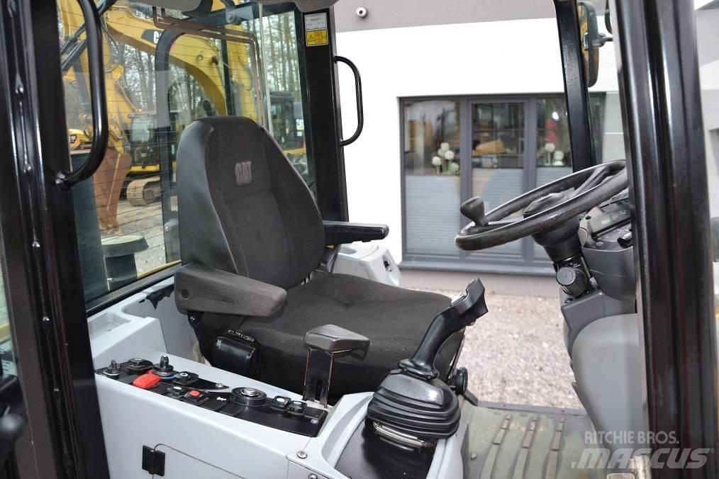 CAT 908 H 2 Iekrāvēji uz riteņiem
