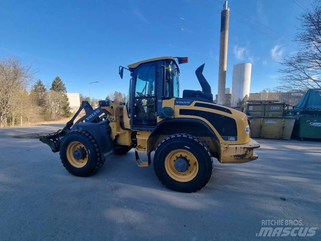 Volvo L45G Iekrāvēji uz riteņiem