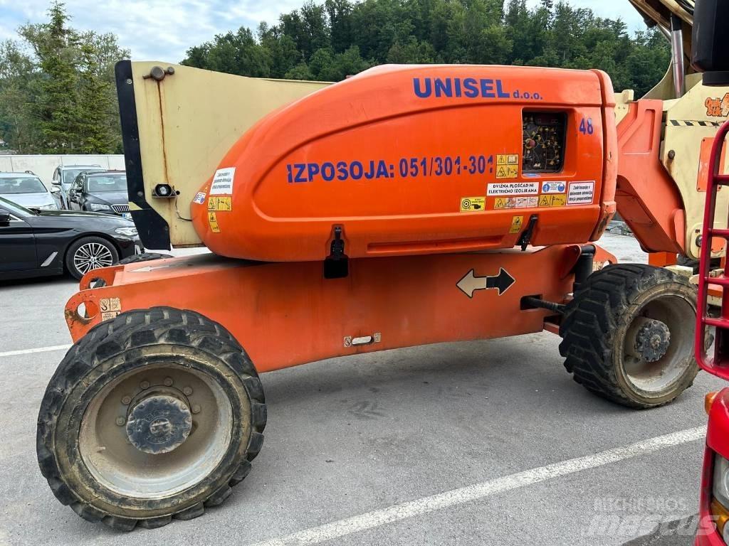 JLG 800 AJ Strēles pacēlāji