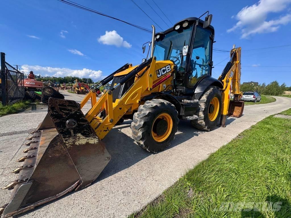 JCB 3CX Ekskavatori-iekrāvēji