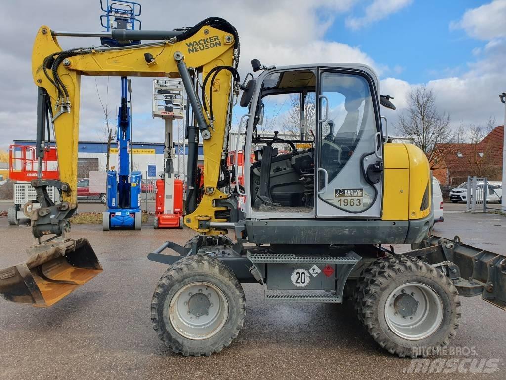 Wacker Neuson EW100 Ekskavatori uz riteņiem