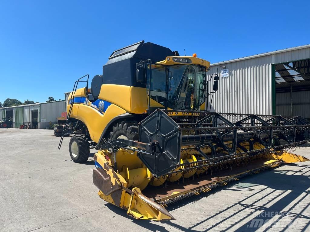 New Holland CX 6090 Ražas novākšanas kombaini