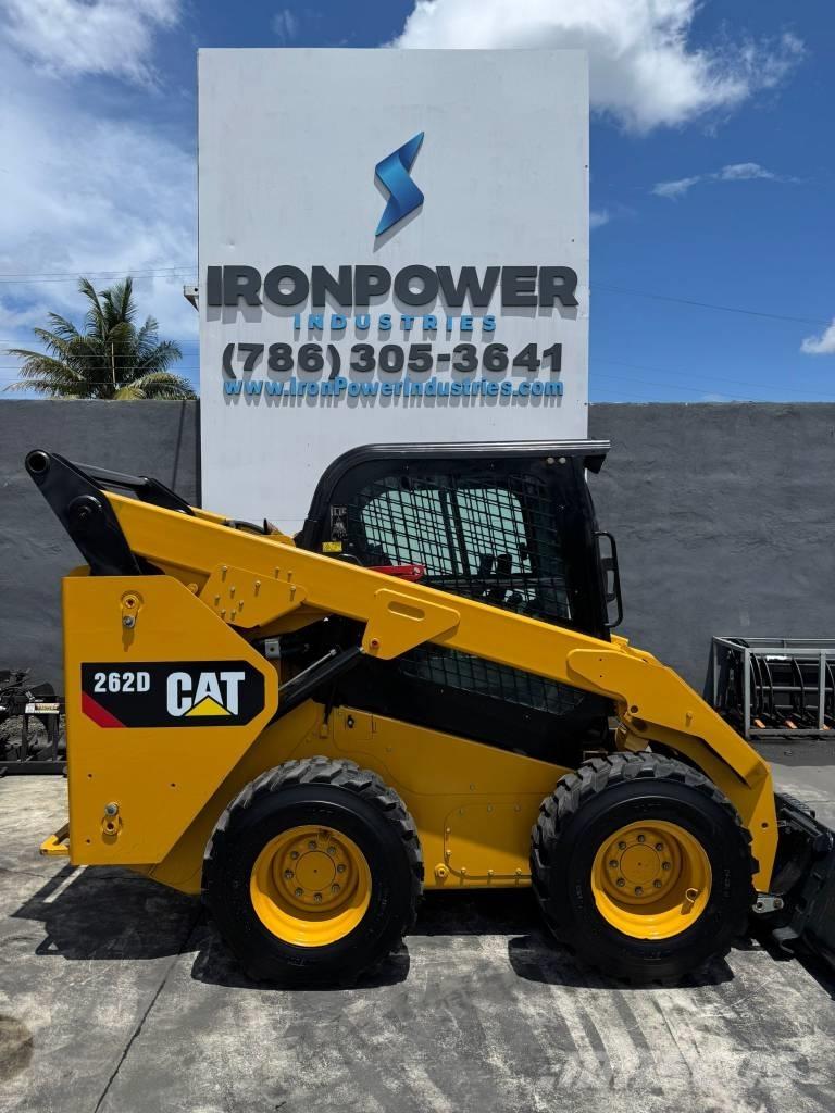 CAT 262 D Lietoti riteņu kompaktiekrāvēji