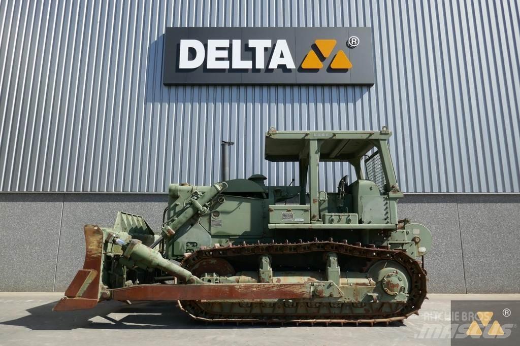 CAT D7F Ex-army Kāpurķēžu buldozeri
