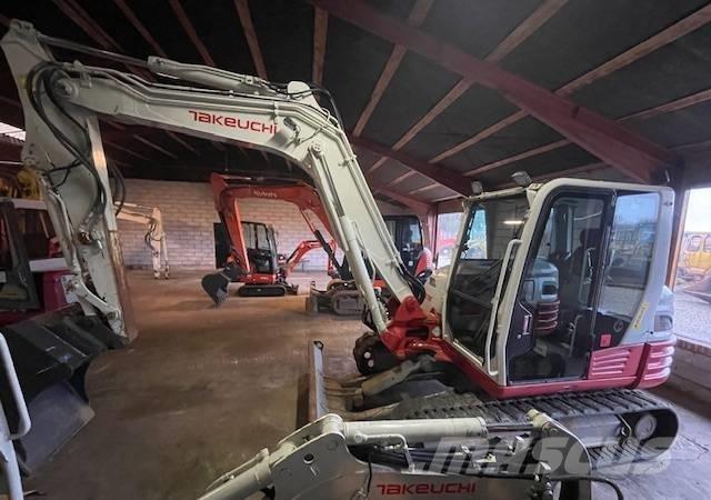 Takeuchi TB290 Vidēja lieluma ekskavatori 7 t - 12 t