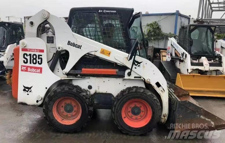 Bobcat S185 Lietoti riteņu kompaktiekrāvēji