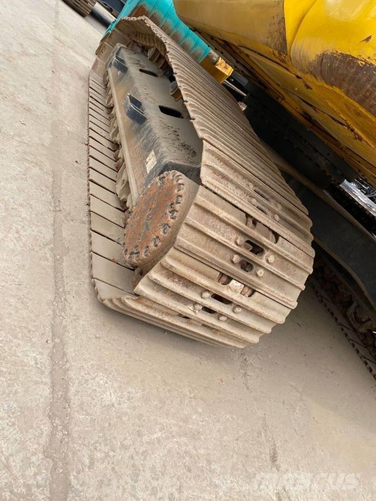 Komatsu PC 240 Kāpurķēžu ekskavatori