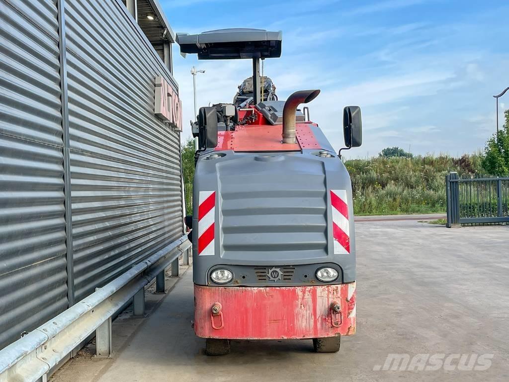 Wirtgen W 60 I Asfalta dzesēšanas iekārtas