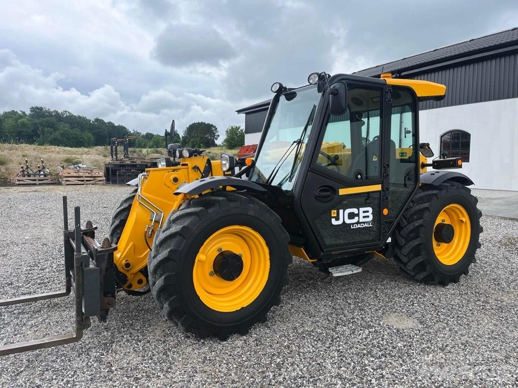 JCB 527-58 Agri Plus Teleskopiskie manipulatori