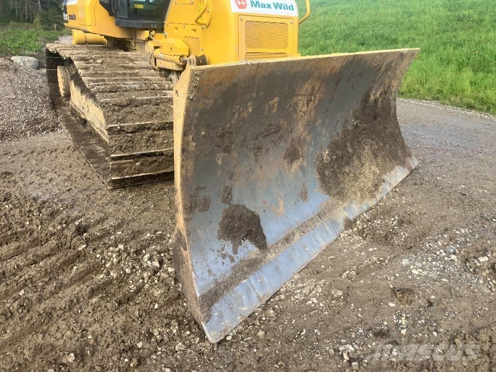 Komatsu D51PXi - 24 Kāpurķēžu buldozeri